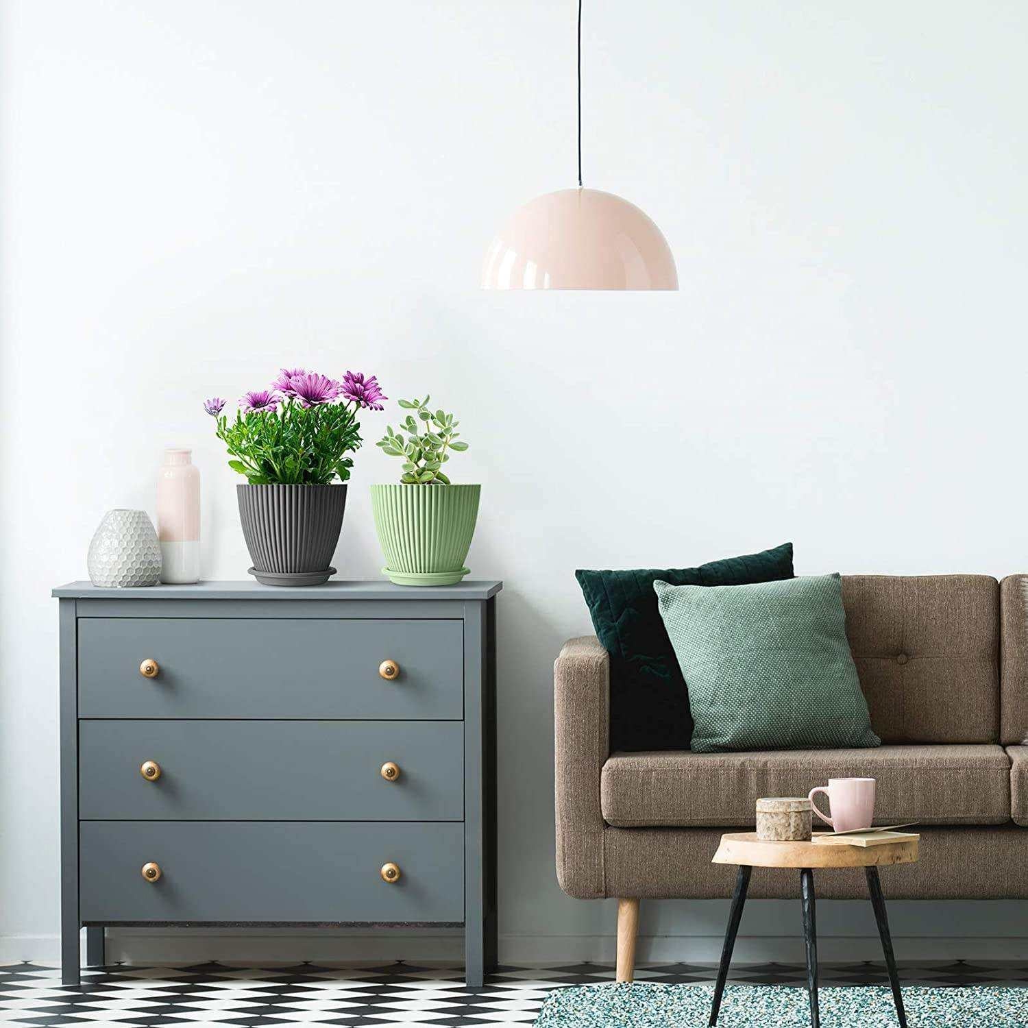 Round Plastic Flower Pot with Bottom Tray (5 Pcs Set / With Color Box)