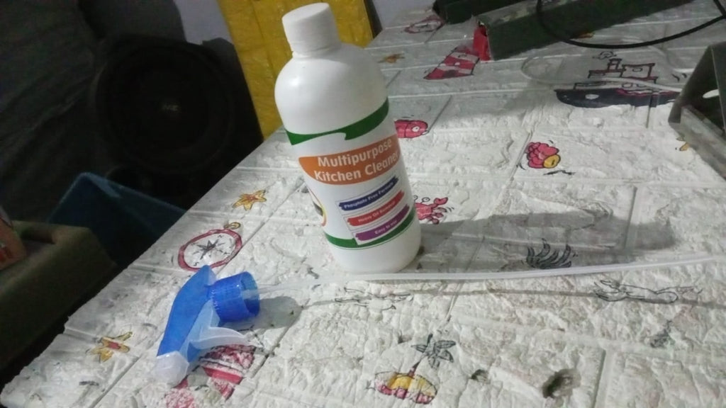 Kitchen Cleaner Spray for Oil & Grease on Stoves (Approx 500ml, Non-toxic)